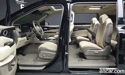 Kia Canival 2023 2.2 Автомат в Москве № 22408, миниатюра 4