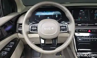 Kia Canival 2023 2.2 Автомат в Москве № 22408, миниатюра 5