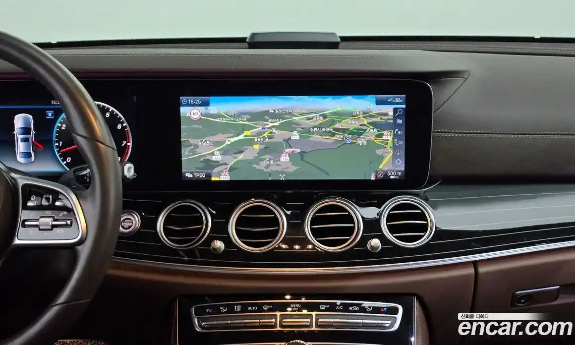 Mercedes-Benz E-Class 2020 3.0 Автомат в Москве № 224449, фото 10