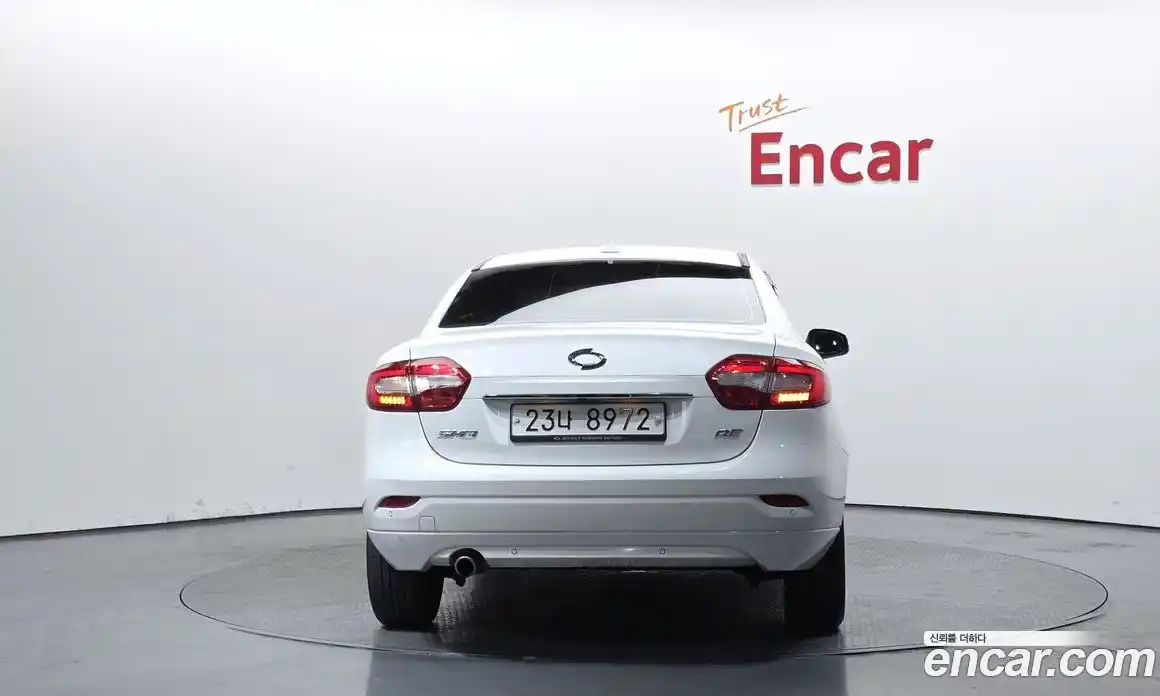 Renault SM3 2016 1.6 Автомат в Москве № 226068, фото 1