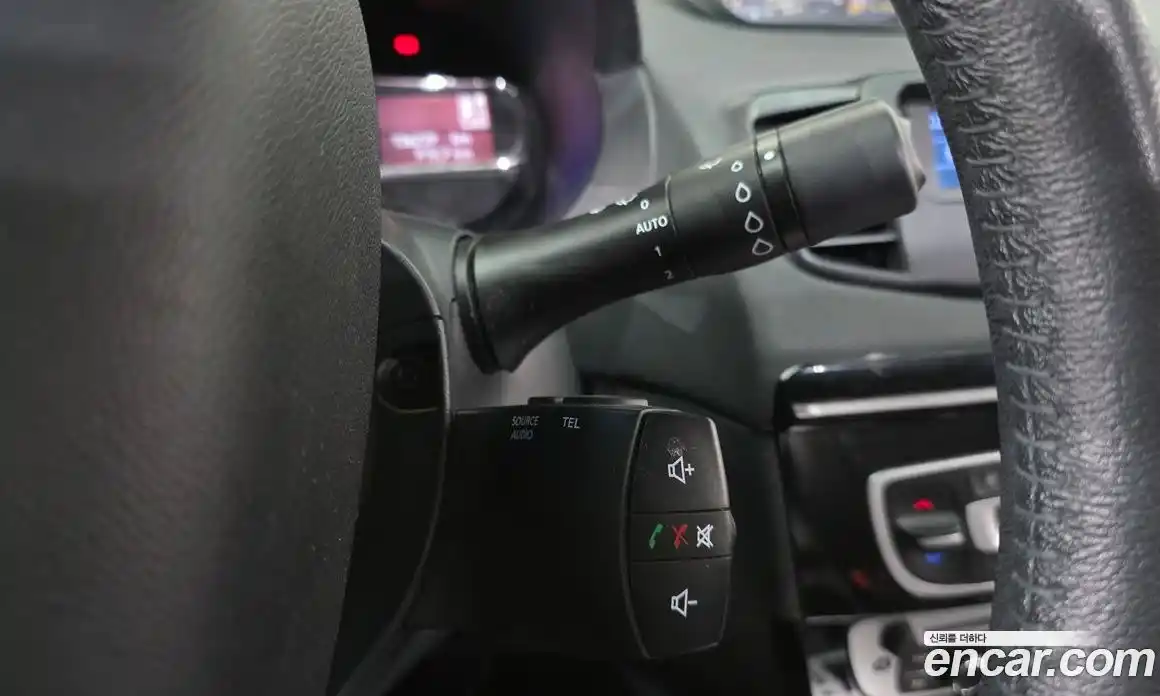 Renault SM3 2016 1.6 Автомат в Москве № 226068, фото 18