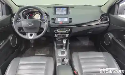 Renault SM3 2016 1.6 Автомат в Москве № 226068, миниатюра 3