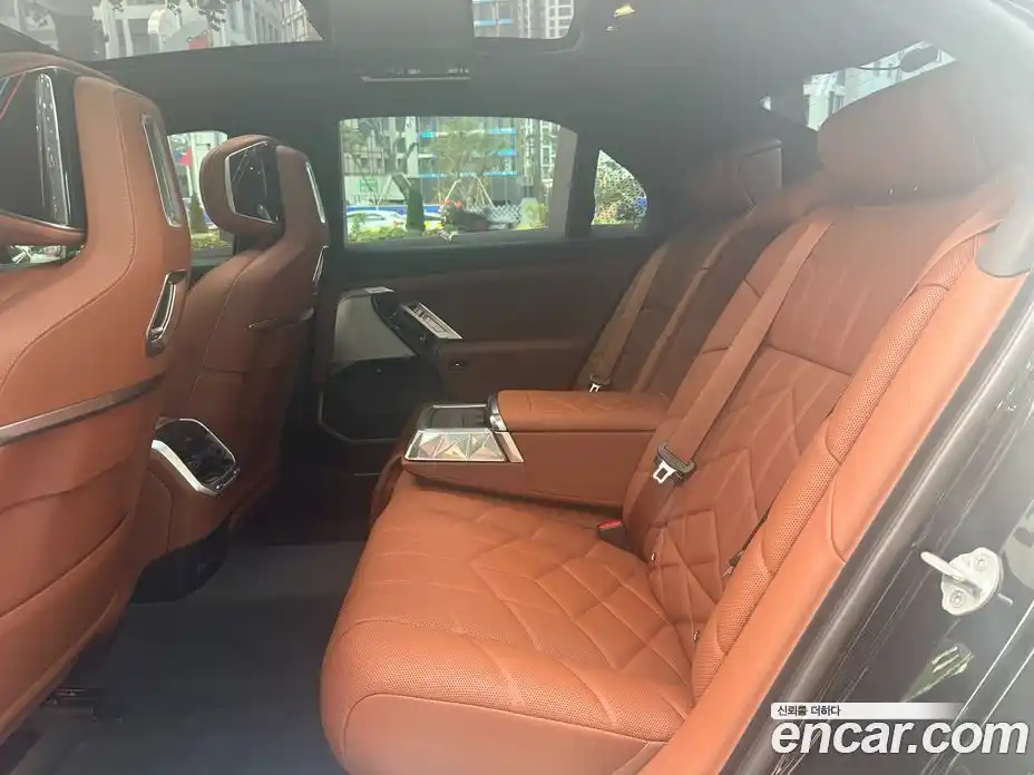 BMW 7-Series 2025 3.0 Автомат в Москве № 227655, фото 9