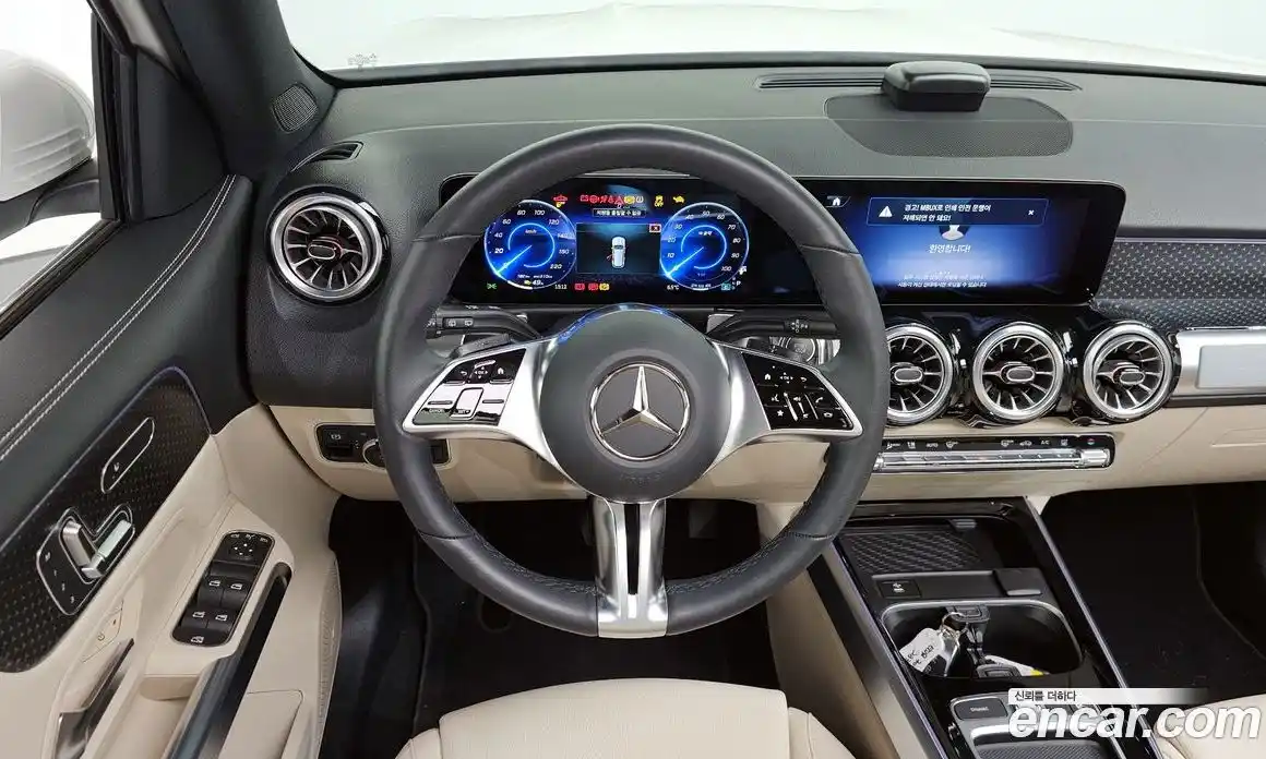 Mercedes-Benz EQB 2025 0.2 Автомат в Москве № 229415, фото 15