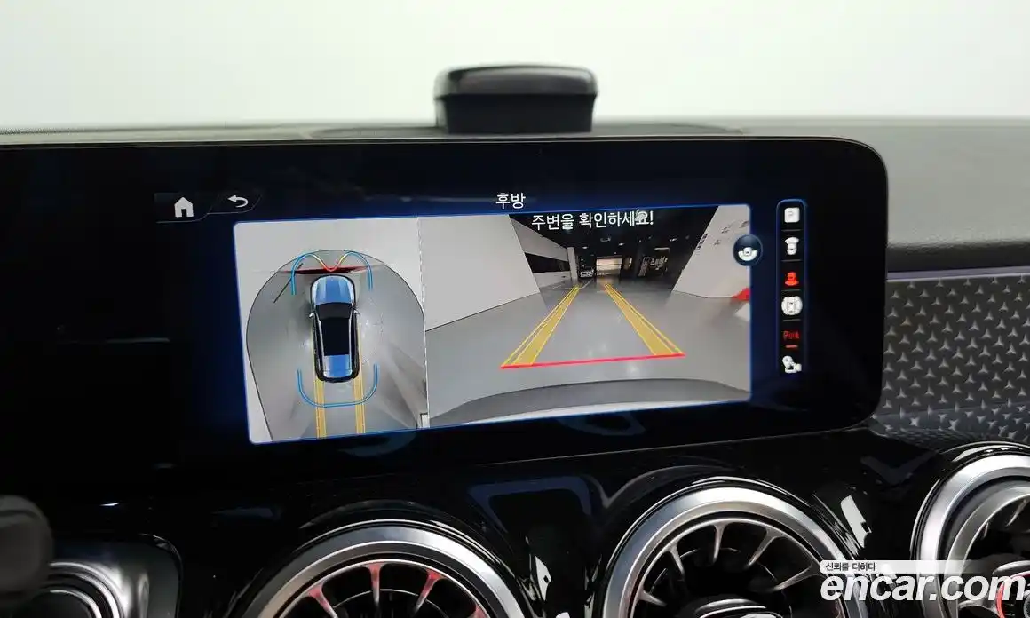 Mercedes-Benz EQB 2025 0.2 Автомат в Москве № 229415, фото 20