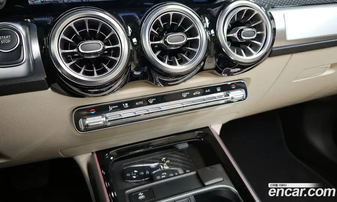 Mercedes-Benz EQB 2025 0.2 Автомат в Москве № 229415, фото 5