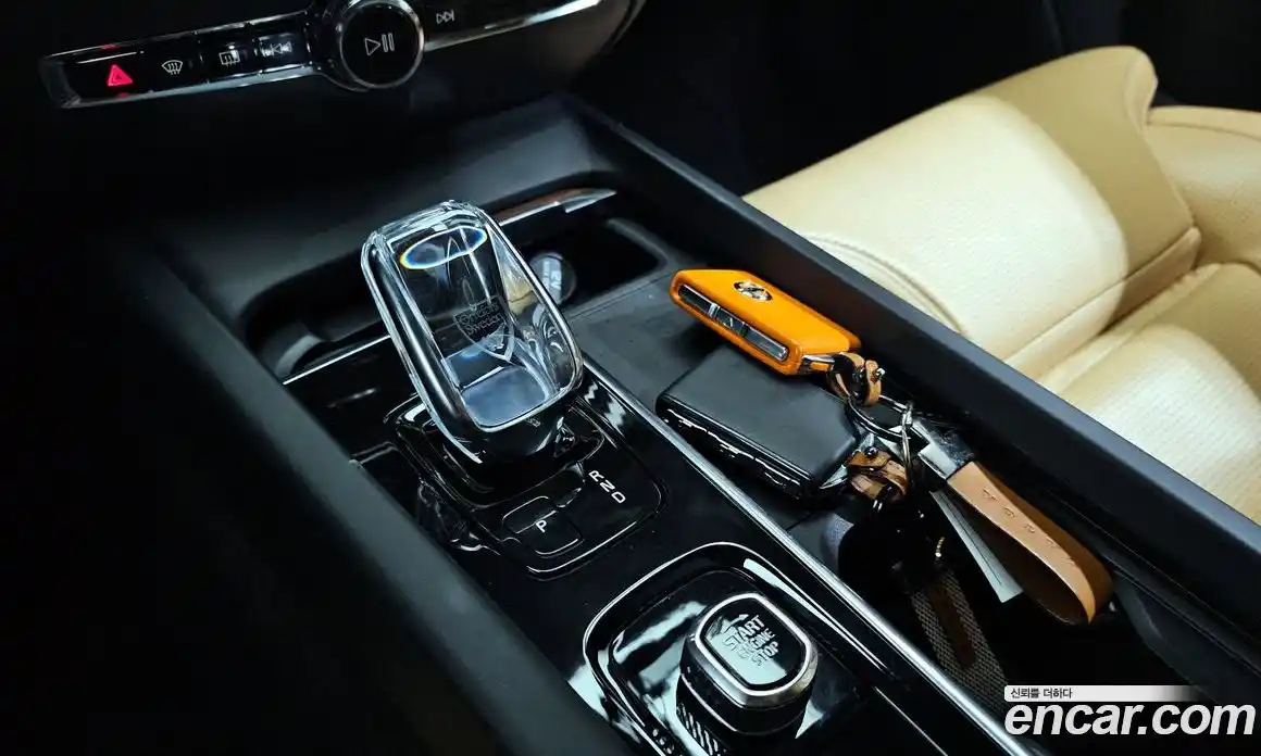 Volvo S60 2022 2.0 Автомат в Москве № 230407, фото 15