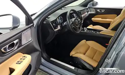 Volvo S60 2022 2.0 Автомат в Москве № 230407, миниатюра 4