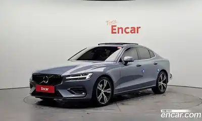 Volvo S60 2022 2.0 Автомат в Москве № 230407, миниатюра 9