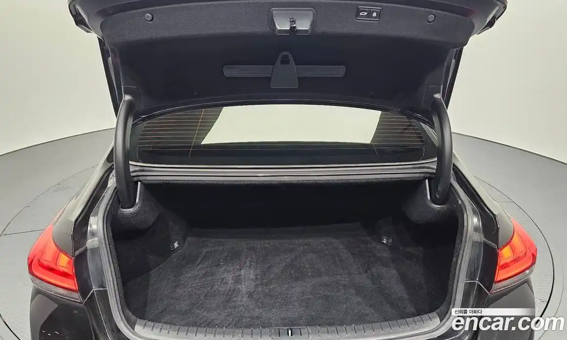 Genesis G80 2017 3.3 Автомат в Москве № 23049, фото 20