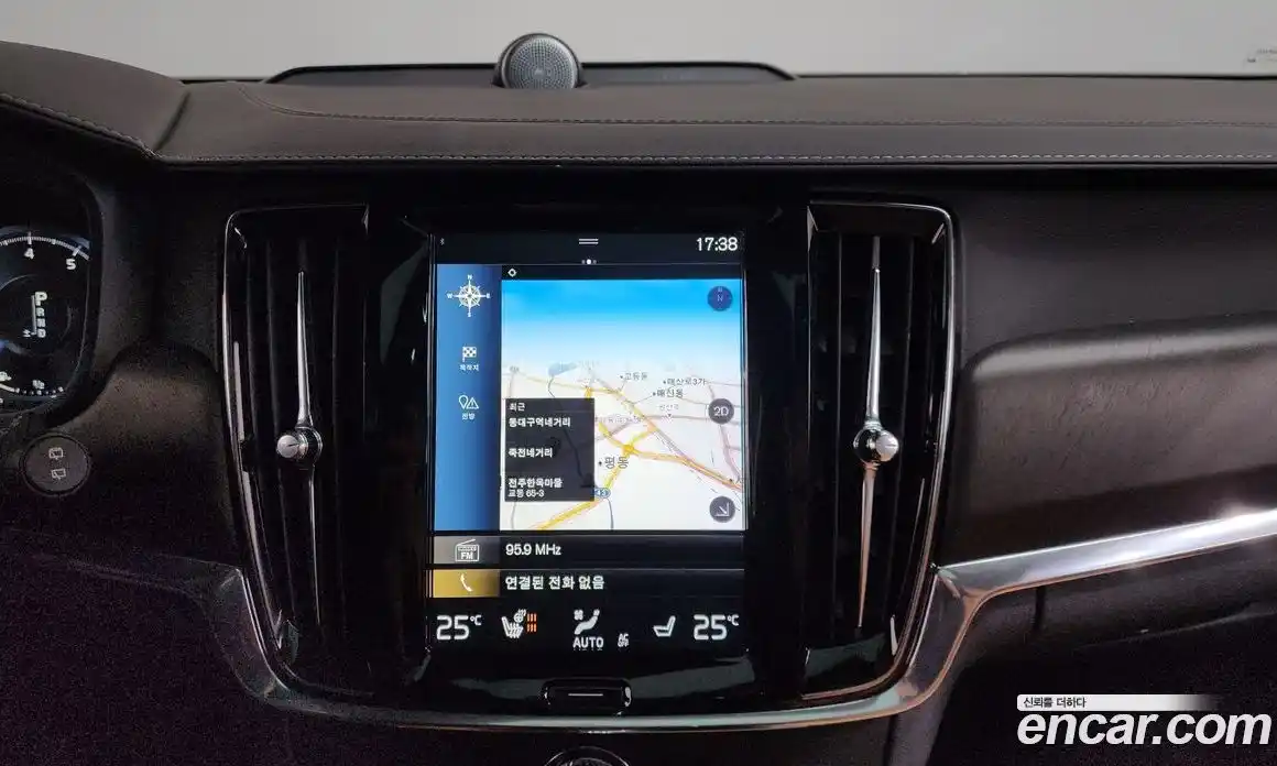 Volvo V90 2018 2.0 Автомат в Москве № 230535, фото 16