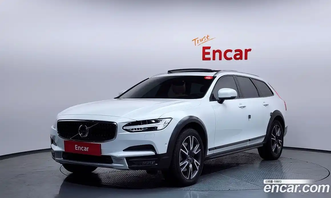 Volvo V90 2018 2.0 Автомат в Москве № 230535, фото 3