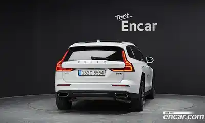 Volvo V60 2021 2.0 Автомат в Москве № 230551, миниатюра 10