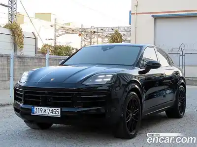 Porsche Cayenne 2024 3.0 Автомат в Москве № 231015, миниатюра 2