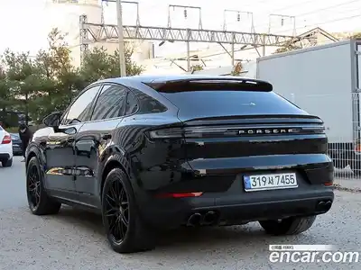 Porsche Cayenne 2024 3.0 Автомат в Москве № 231015, миниатюра 3