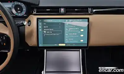 Land Rover Range-Rover Velar 2025 3.0 Автомат в Москве № 231195, миниатюра 11