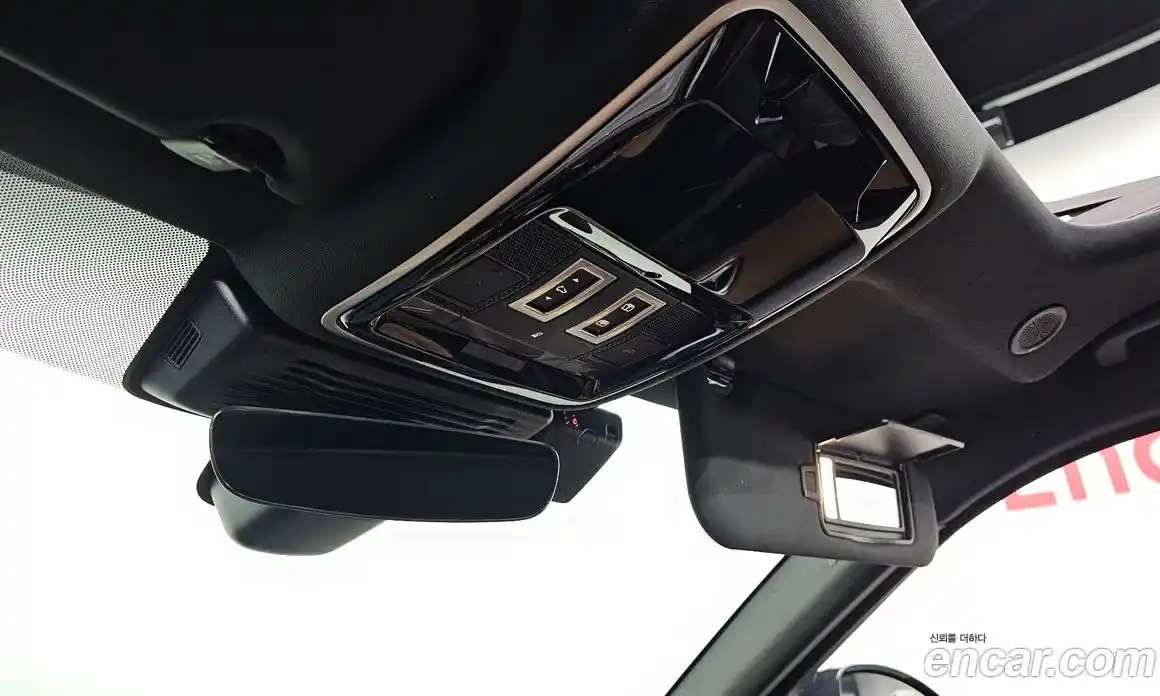 Land Rover Range-Rover Velar 2025 3.0 Автомат в Москве № 231195, фото 14