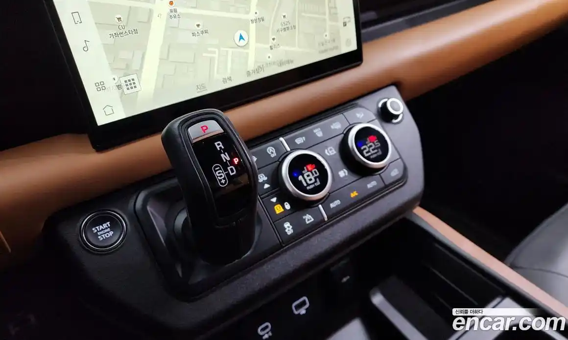 Land Rover Defender 2024 3.0 Автомат в Москве № 231221, фото 14