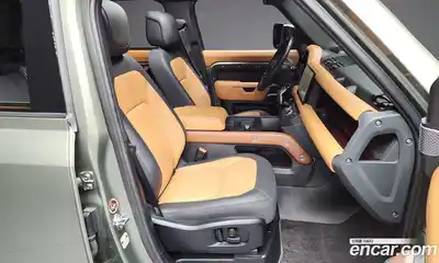 Land Rover Defender 2024 3.0 Автомат в Москве № 231221, миниатюра 2