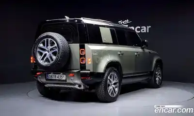 Land Rover Defender 2024 3.0 Автомат в Москве № 231221, миниатюра 9