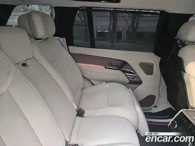 Land Rover Range-Rover 2023 4.4 Автомат в Москве № 231335, миниатюра 12