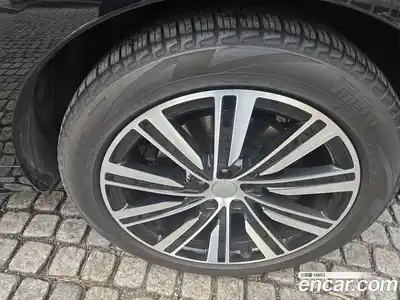 Land Rover Range-Rover 2023 4.4 Автомат в Москве № 231335, миниатюра 5