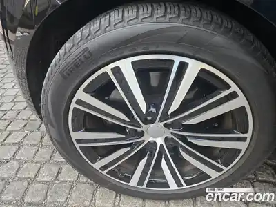 Land Rover Range-Rover 2023 4.4 Автомат в Москве № 231335, миниатюра 6