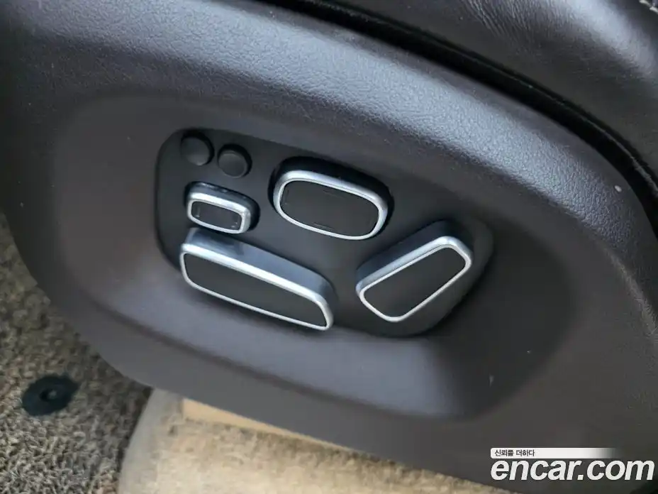 Land Rover Range-Rover 2013 3.0 Автомат в Москве № 231364, фото 13