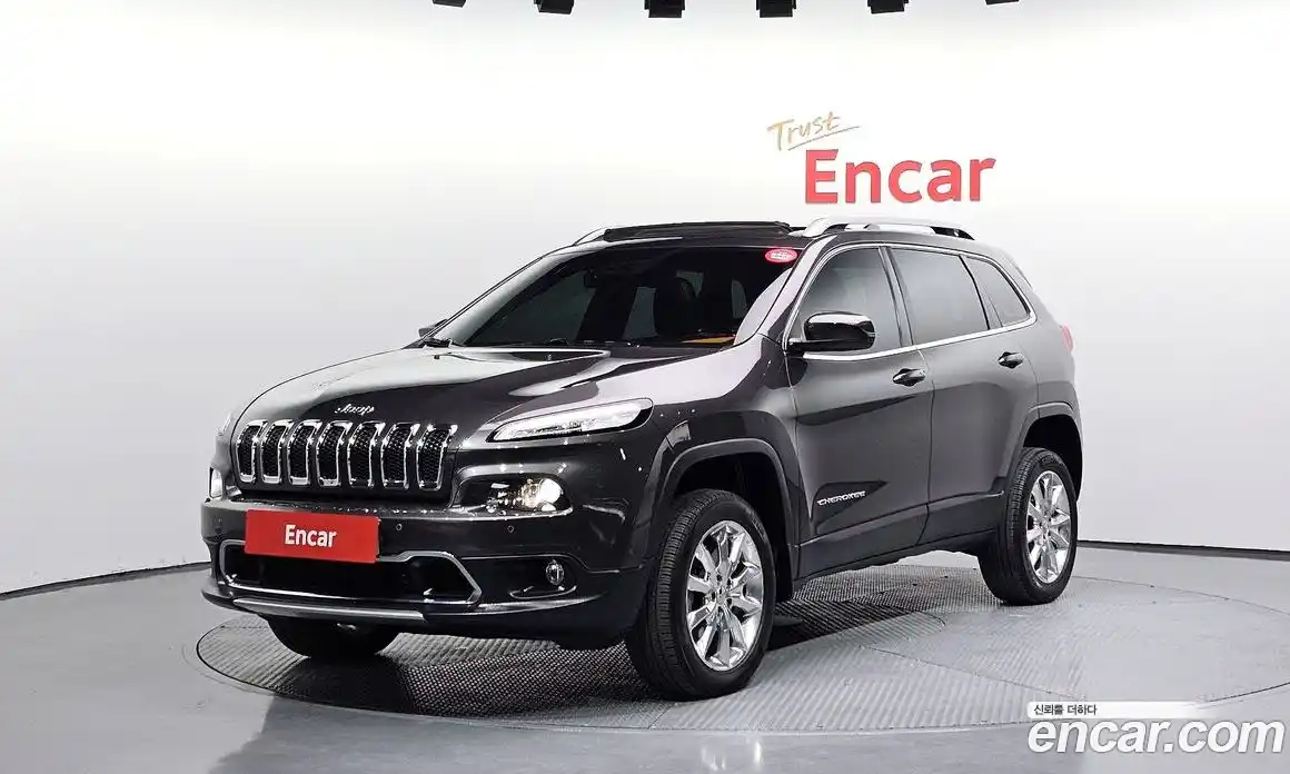 Jeep Cherokee 2015 2.0 Автомат в Москве № 232688, фото 15