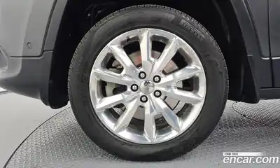 Jeep Cherokee 2015 2.0 Автомат в Москве № 232688, миниатюра 8