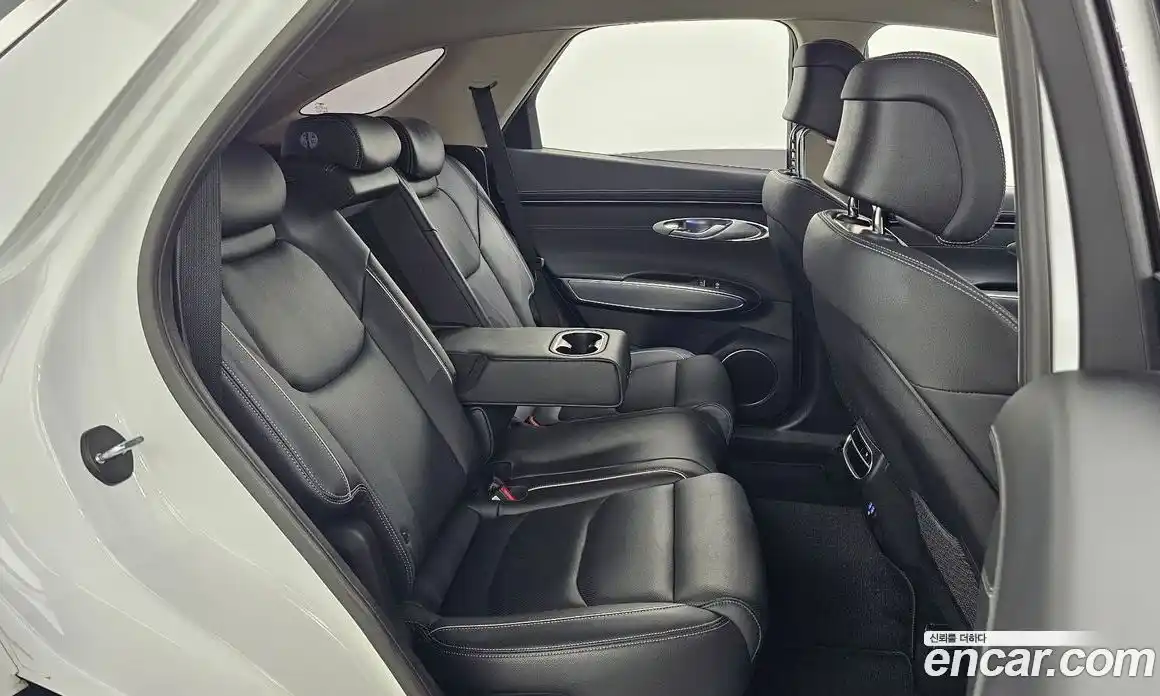 Genesis GV70 2021 2.5 Автомат в Москве № 23292, фото 14