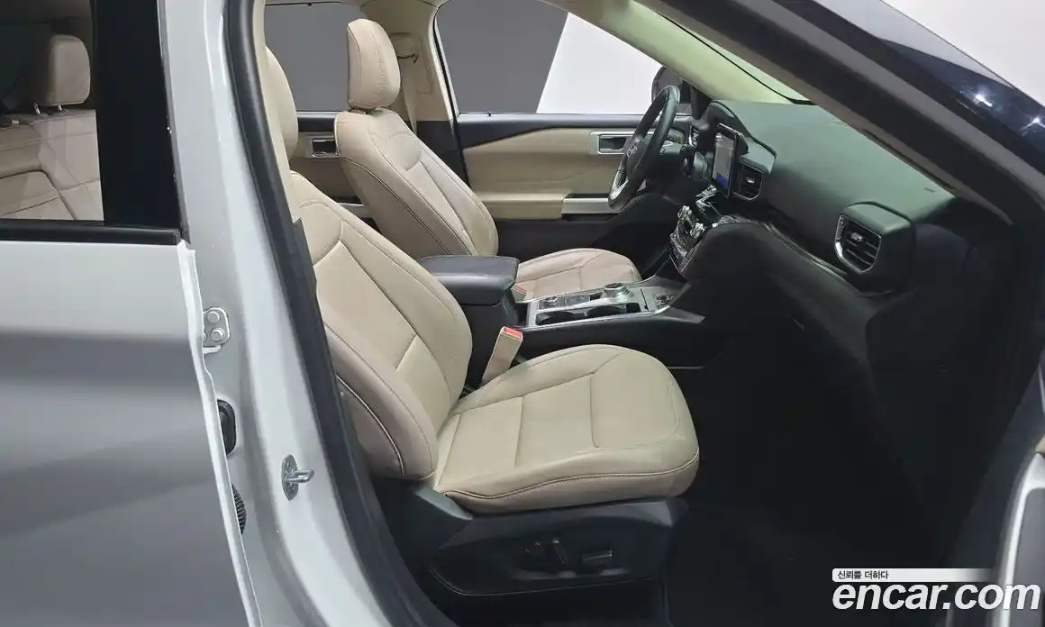 Ford Explorer 2022 2.3 Автомат в Москве № 233222, фото 1