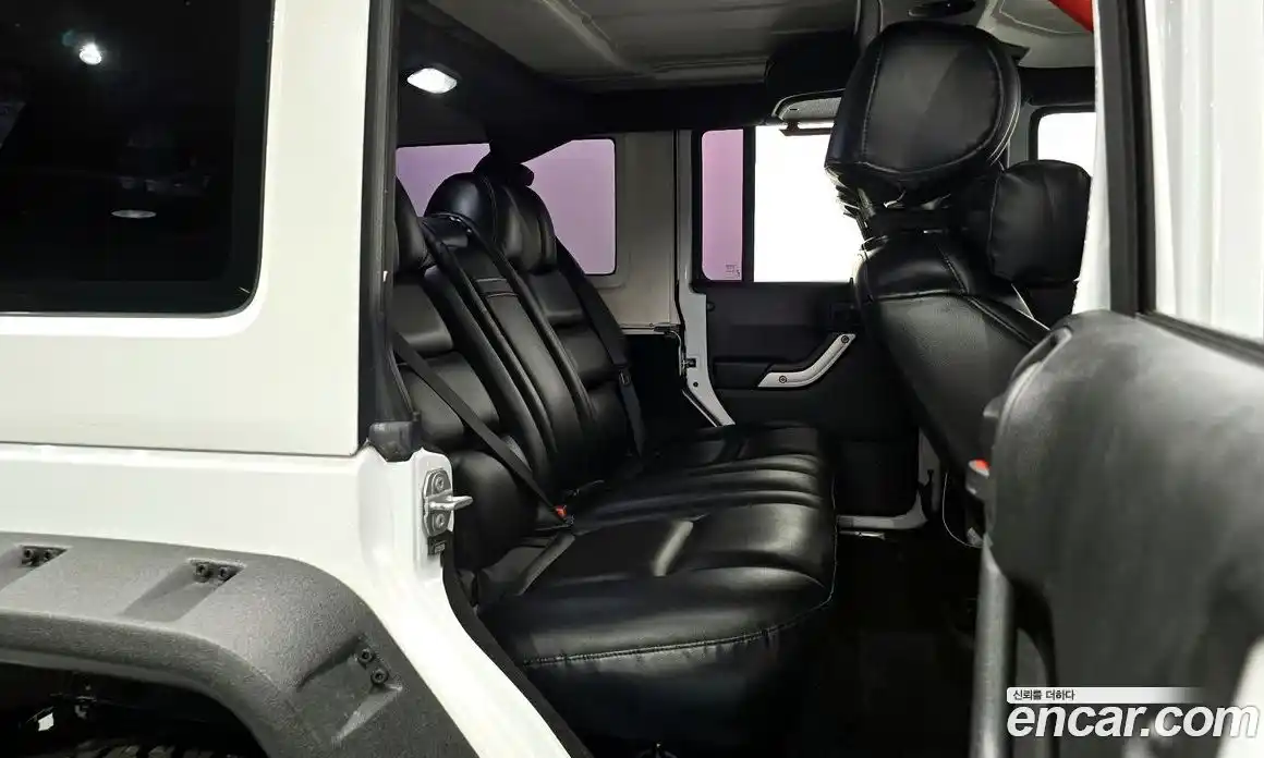 Jeep Wrangler 2017 3.6 Автомат в Москве № 234103, фото 10