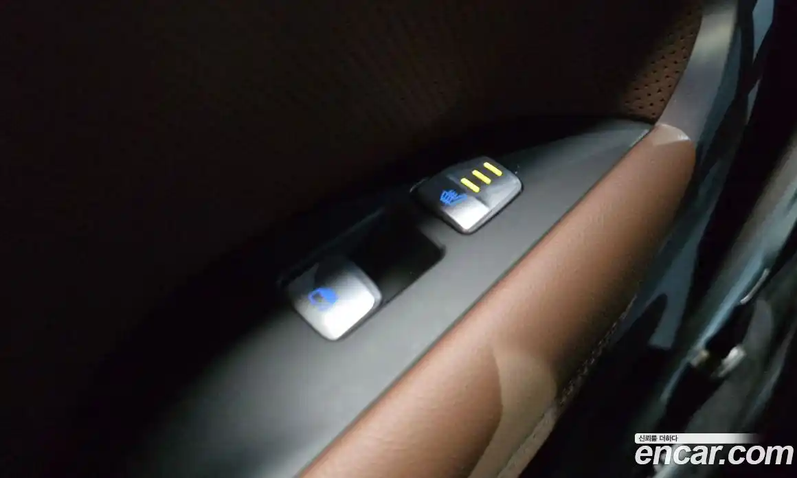 Genesis G70 2019 2.0 Автомат в Москве № 23595, фото 13