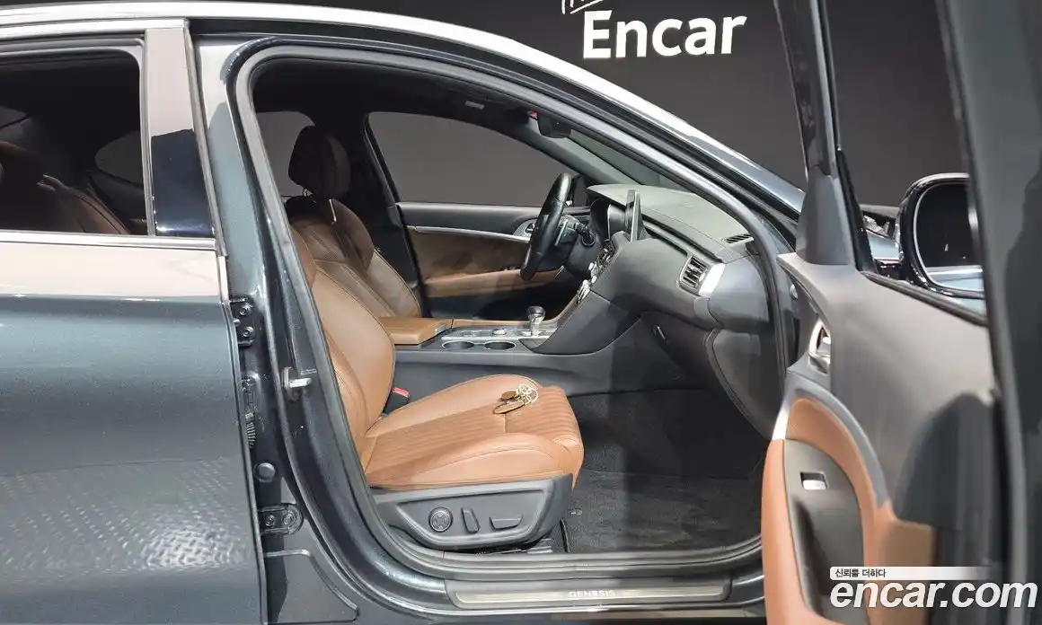 Genesis G70 2019 2.0 Автомат в Москве № 23595, фото 3