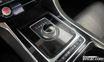 Jaguar XE 2016 2.0 Автомат в Москве № 238092, миниатюра 8