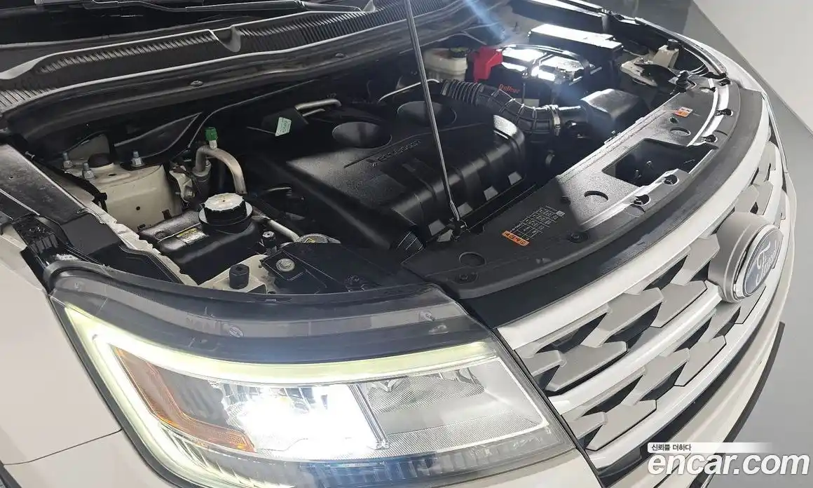 Ford Explorer 2018 2.3 Автомат в Москве № 255568, фото 1