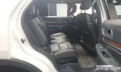 Ford Explorer 2018 2.3 Автомат в Москве № 255568, миниатюра 11
