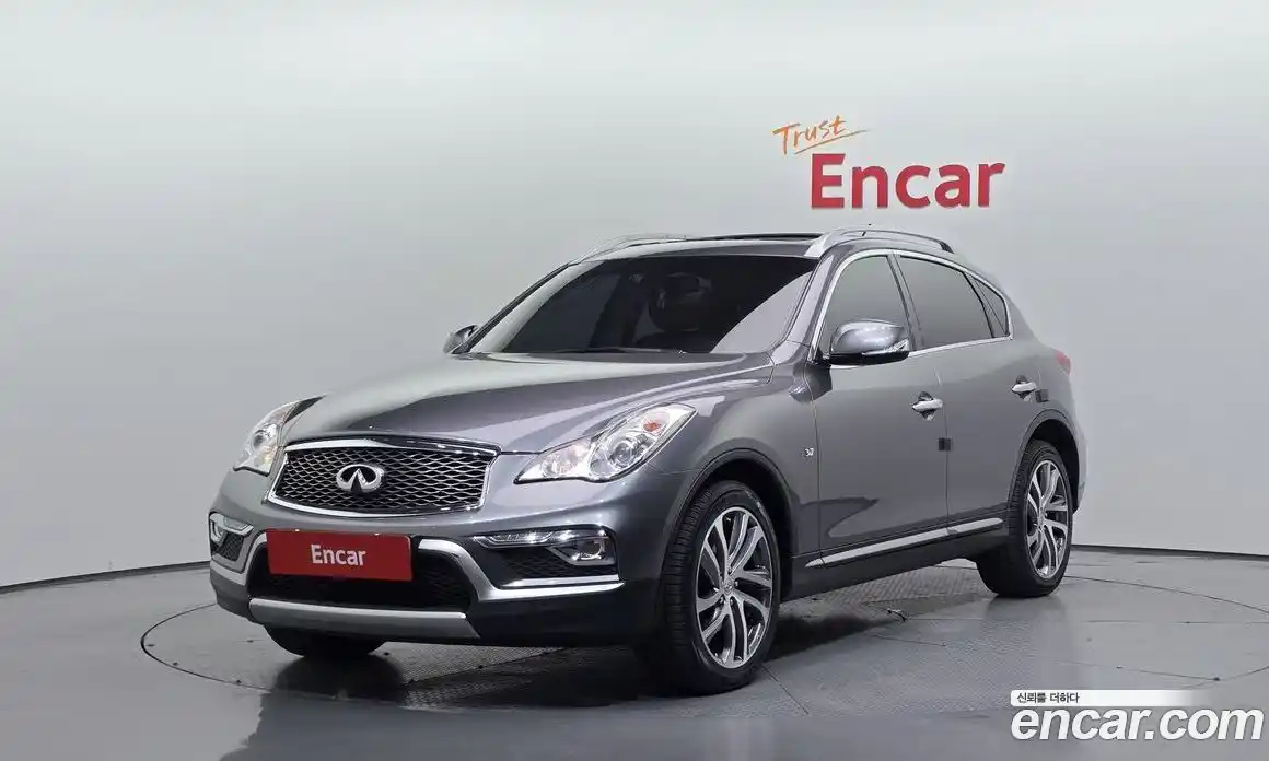 Infiniti QX50 2016 3.7 Автомат в Москве № 256195, фото 11