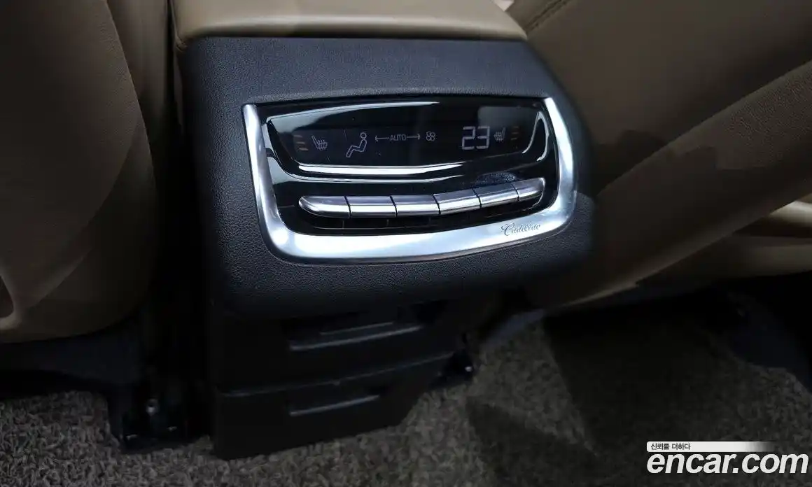 Cadillac XT6 2021 3.6 Автомат в Москве № 256407, фото 18