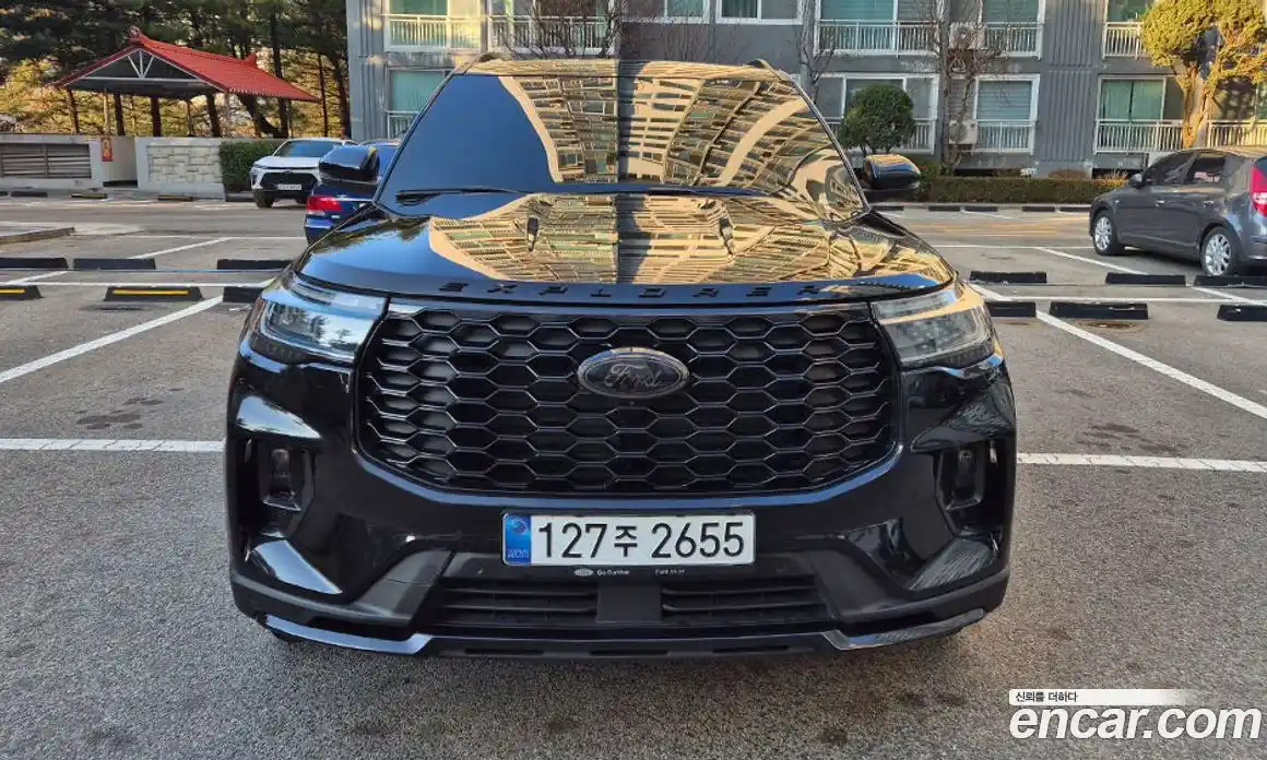 Ford Explorer 2025 2.3 Автомат в Москве № 259213, фото 1