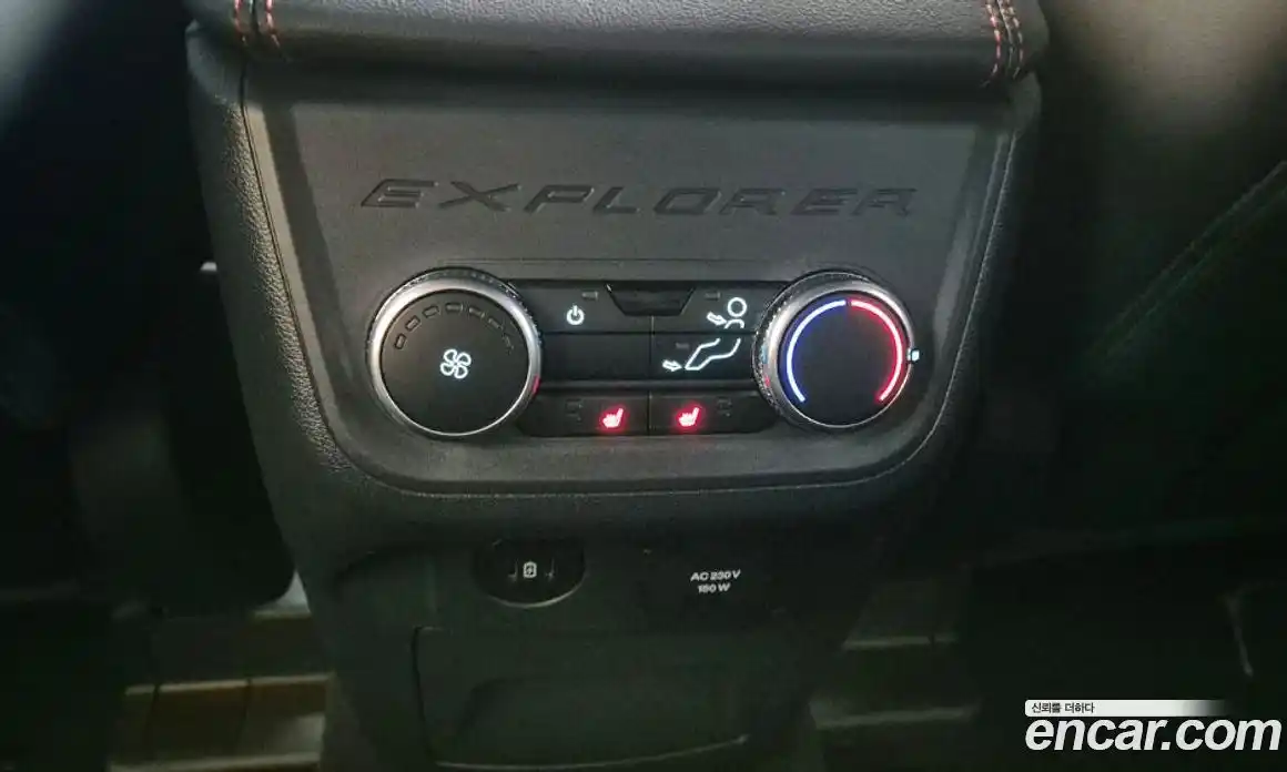 Ford Explorer 2025 2.3 Автомат в Москве № 259213, фото 14