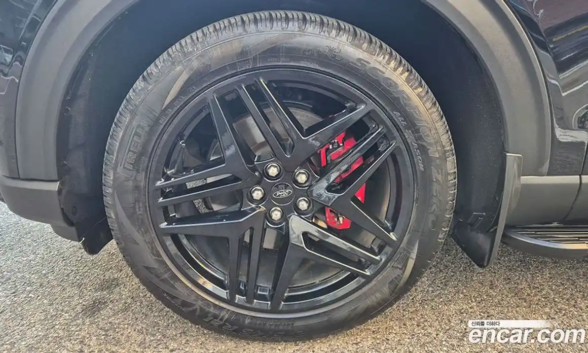 Ford Explorer 2025 2.3 Автомат в Москве № 259213, фото 15