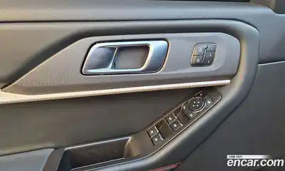 Ford Explorer 2025 2.3 Автомат в Москве № 259213, миниатюра 6