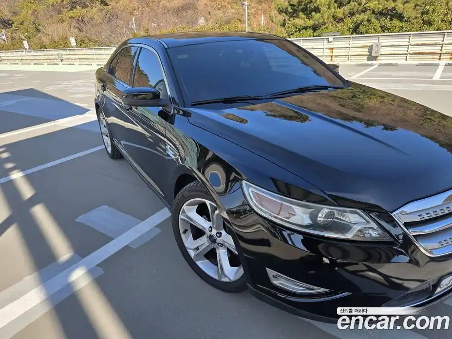 Ford Taurus 2012 3.5 Автомат в Москве № 259781, фото 4