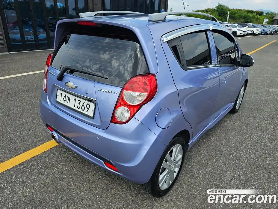 Chevrolet Spark 2014 1.0 Автомат в Москве № 26162, фото 4