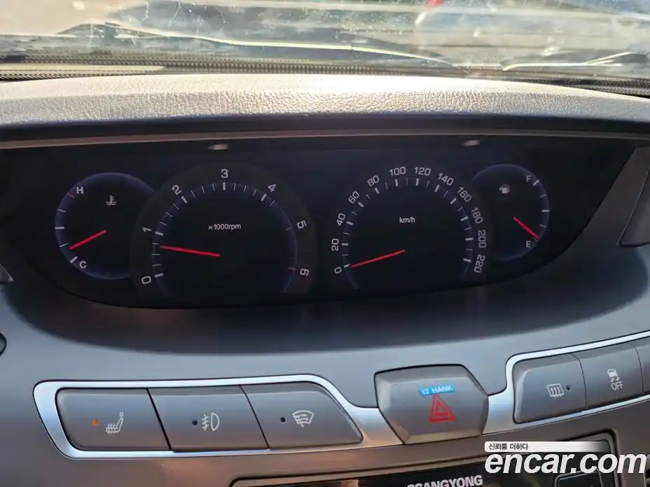 SsangYong Korando 2014 2.0 Автомат в Москве № 26182, фото 14