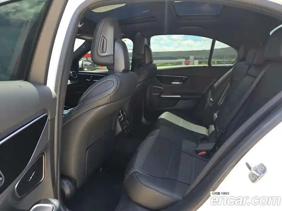 Mercedes-Benz C-Class 2024 2.0 Автомат в Москве № 262161, фото 12