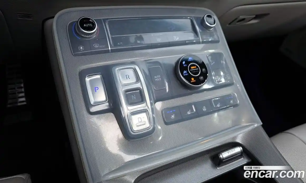 Hyundai Palisade 2019 3.8 Автомат в Москве № 266677, фото 9