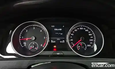 Volkswagen Golf, 2016